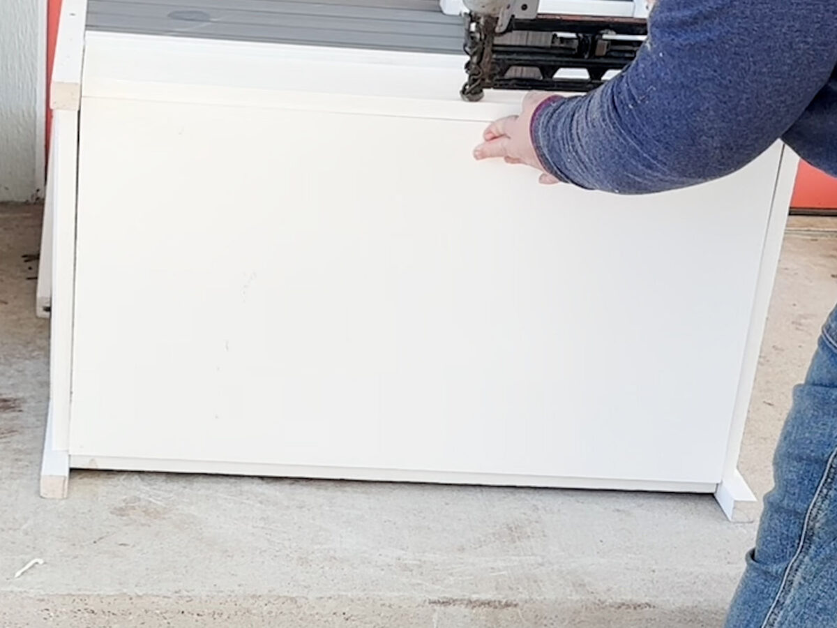 Insulating a stray cat house / feral cat house for winter